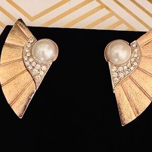 Park Lane Vintage Gold Fan Earrings with Pearl Accent- please read